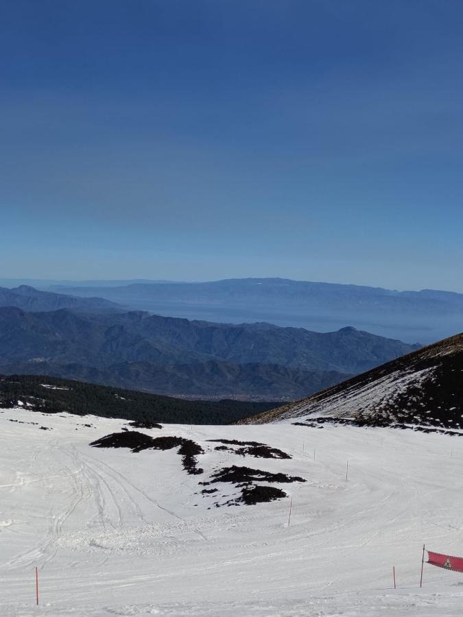 Al Maratoneta Villa Linguaglossa Buitenkant foto
